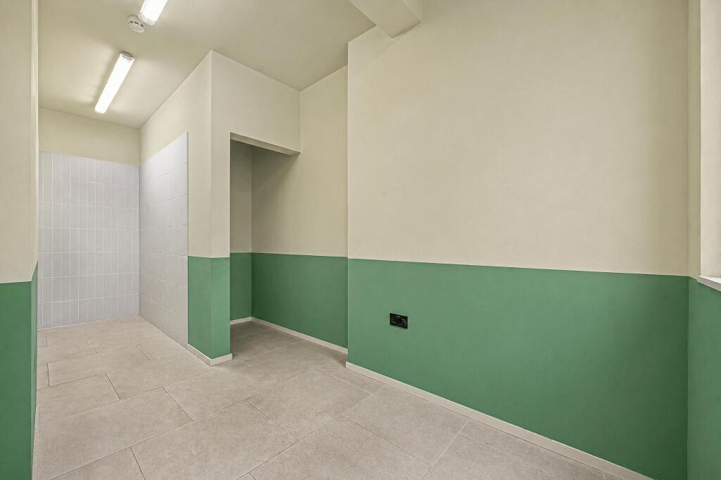 storage room 1.jpg