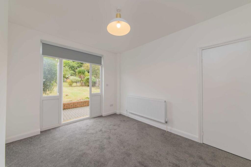 House in Harrow - View 4