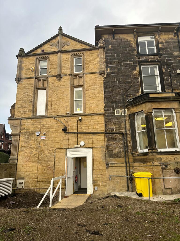 168 Chapeltown Road Room 6 Leeds LS7 4HP - View 2