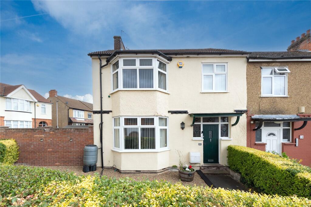 Main image of property: Kenneth Road, Luton, Bedfordshire, LU2