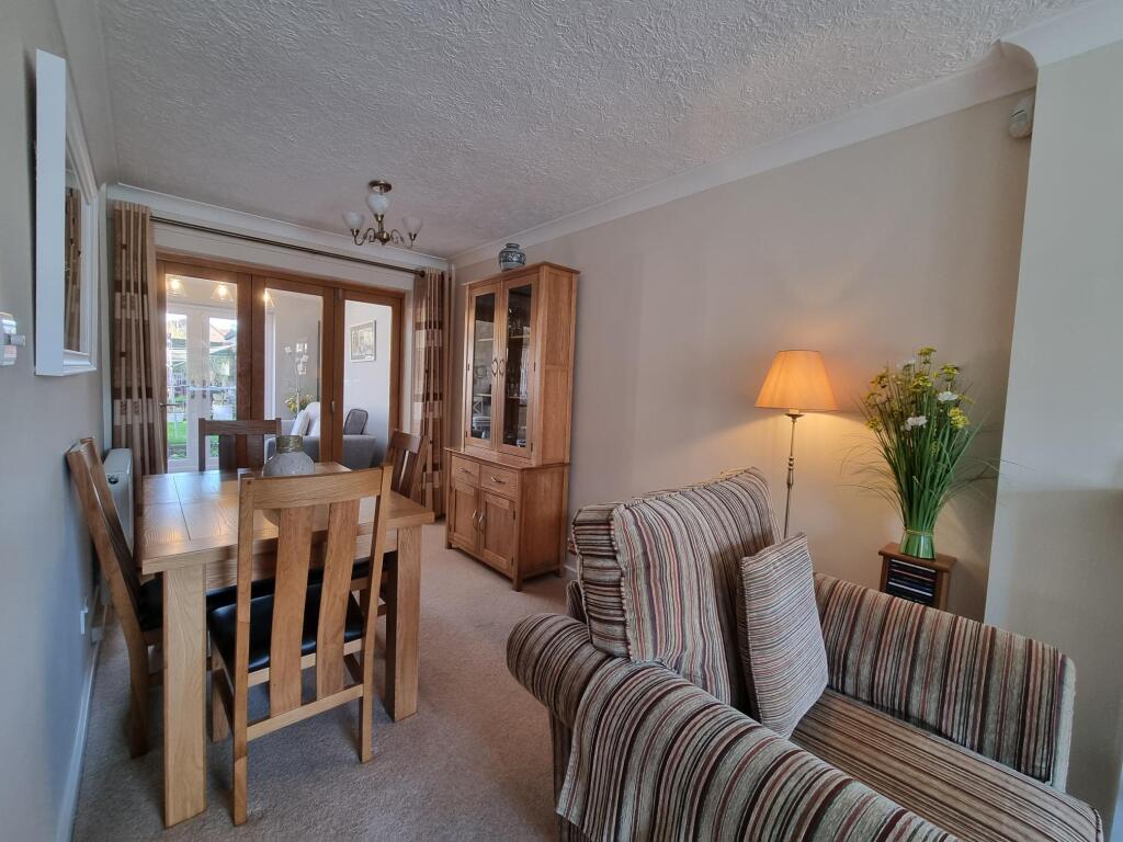 House in Hull, Bilton Grange - View 6
