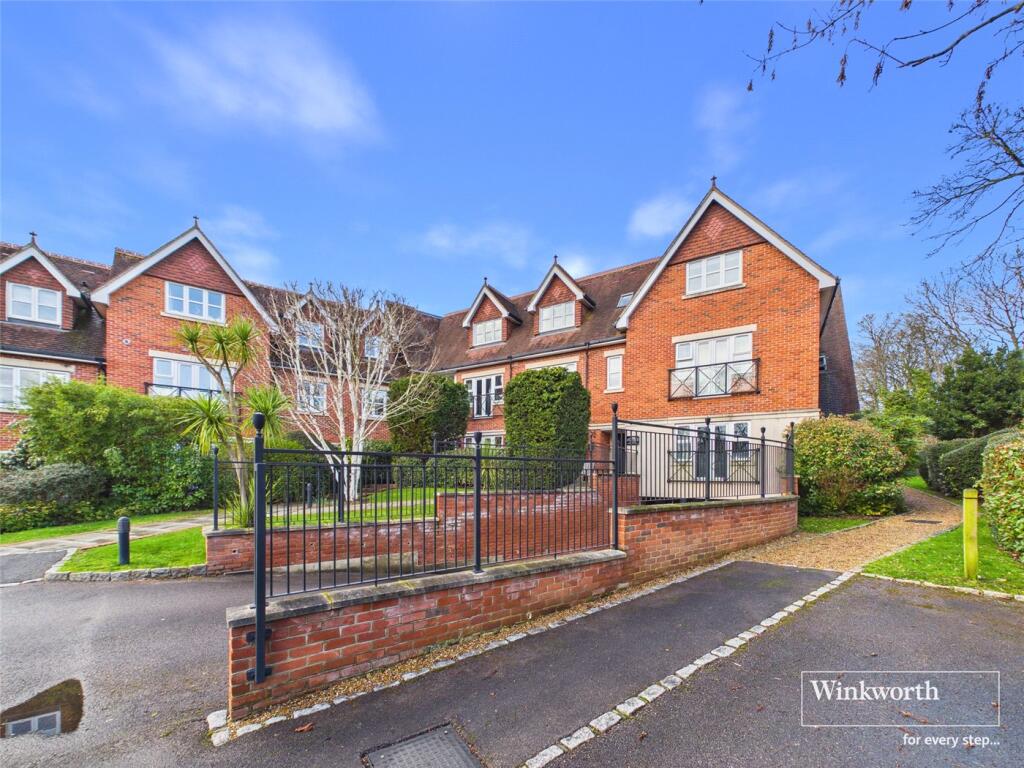 Main image of property: Upcross Gardens, Reading, Berkshire, RG1