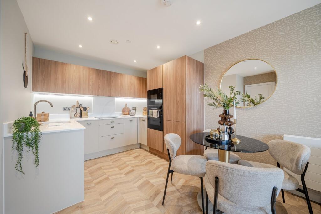 Main image of property: Chandlers Place, High Street, Sevenoaks, Kent, TN13
