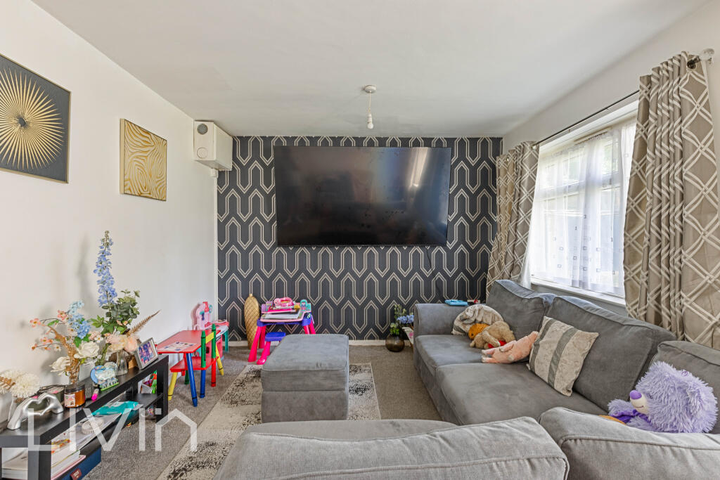 Apartment in London - View 3