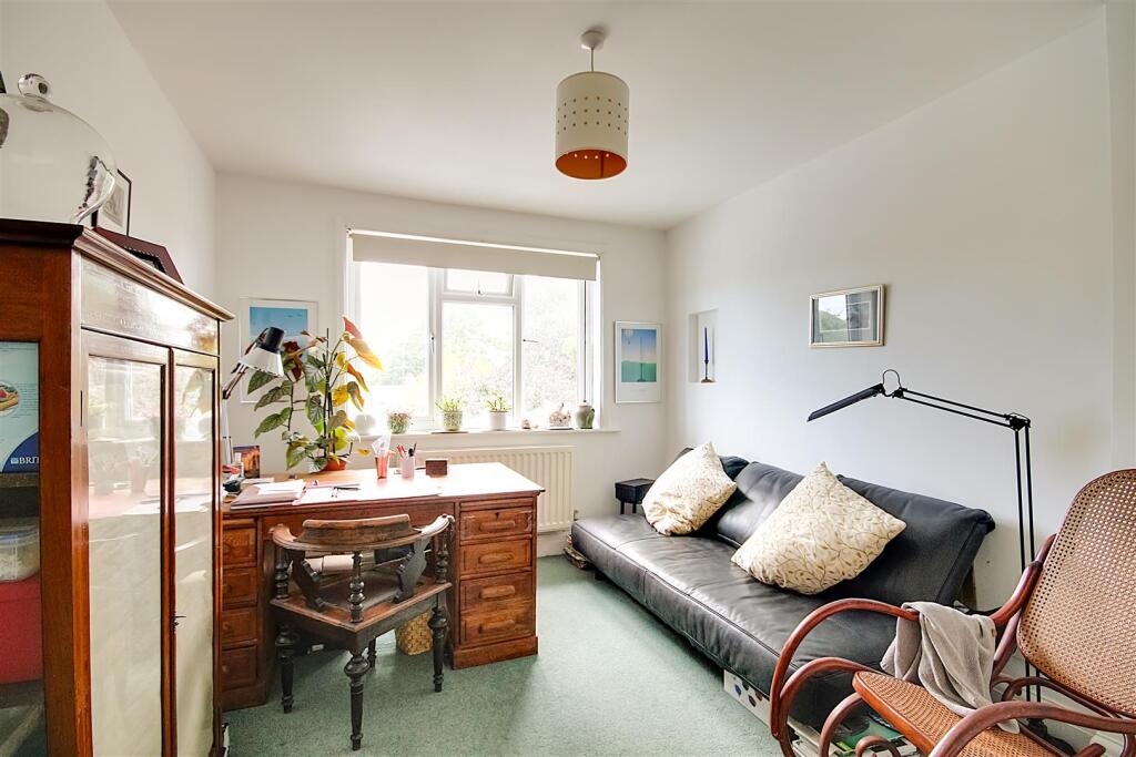 Apartment in Worthing, West Worthing - View 5