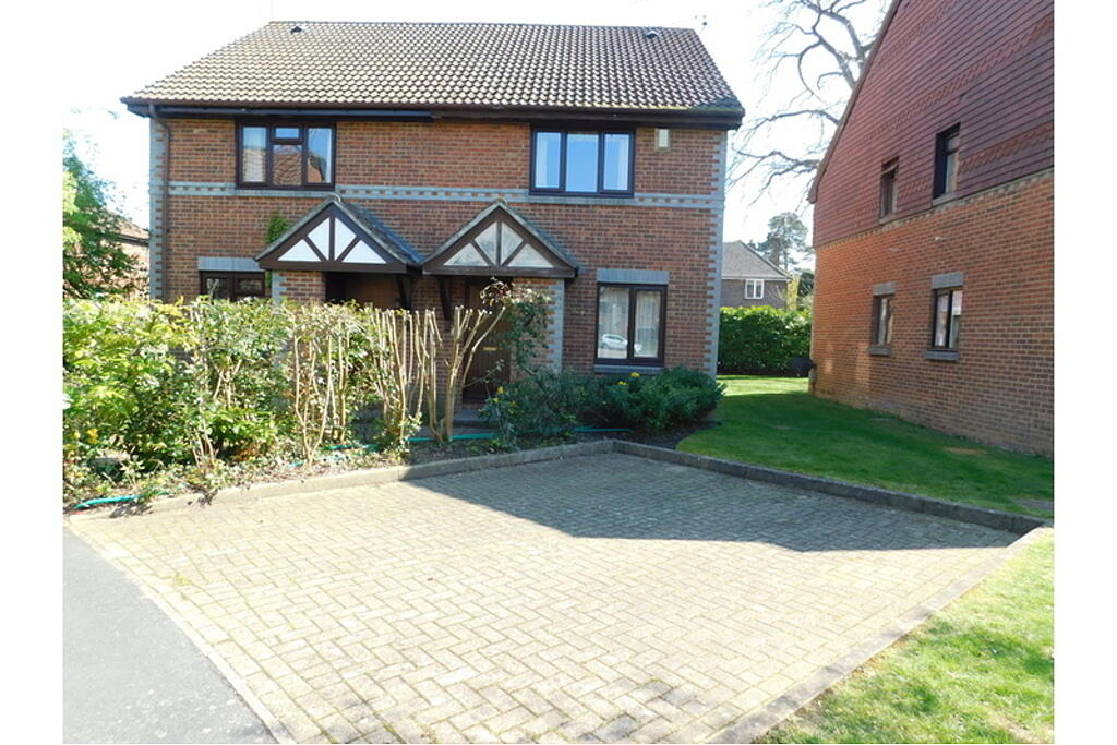 Main image of property: Tintagel Way, Oriental Road, Woking