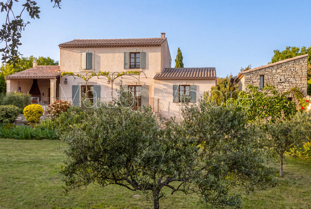 Main image of property: Provence-Alps-Cote d`Azur, Vaucluse, Cabrieres d'Avignon