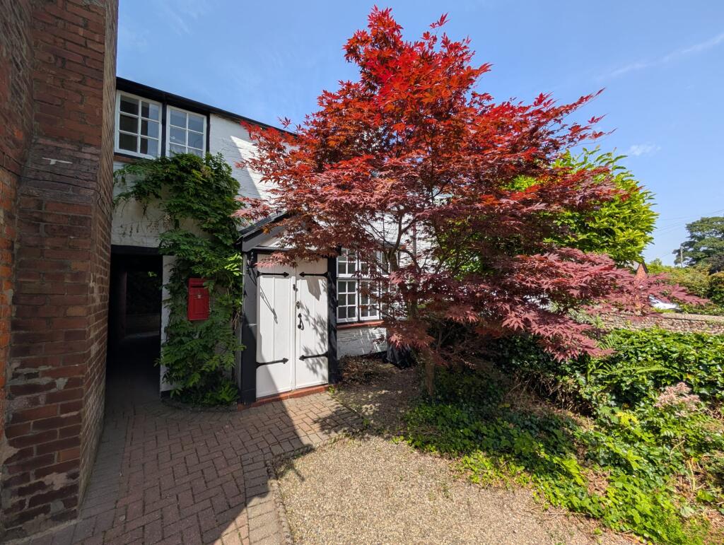 Main image of property: Little Poulton Lane, Poulton-Le-Fylde, Lancashire, FY6