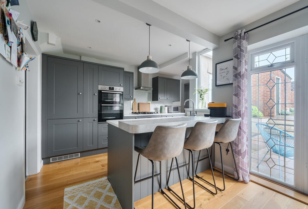 Main image of property: Ilchester Crescent, Bedminster Down, Bristol, Bristol City, BS13