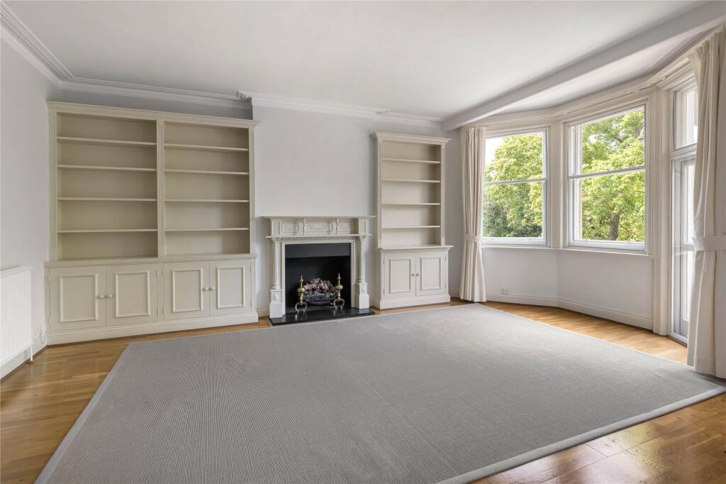 Apartment in London - More