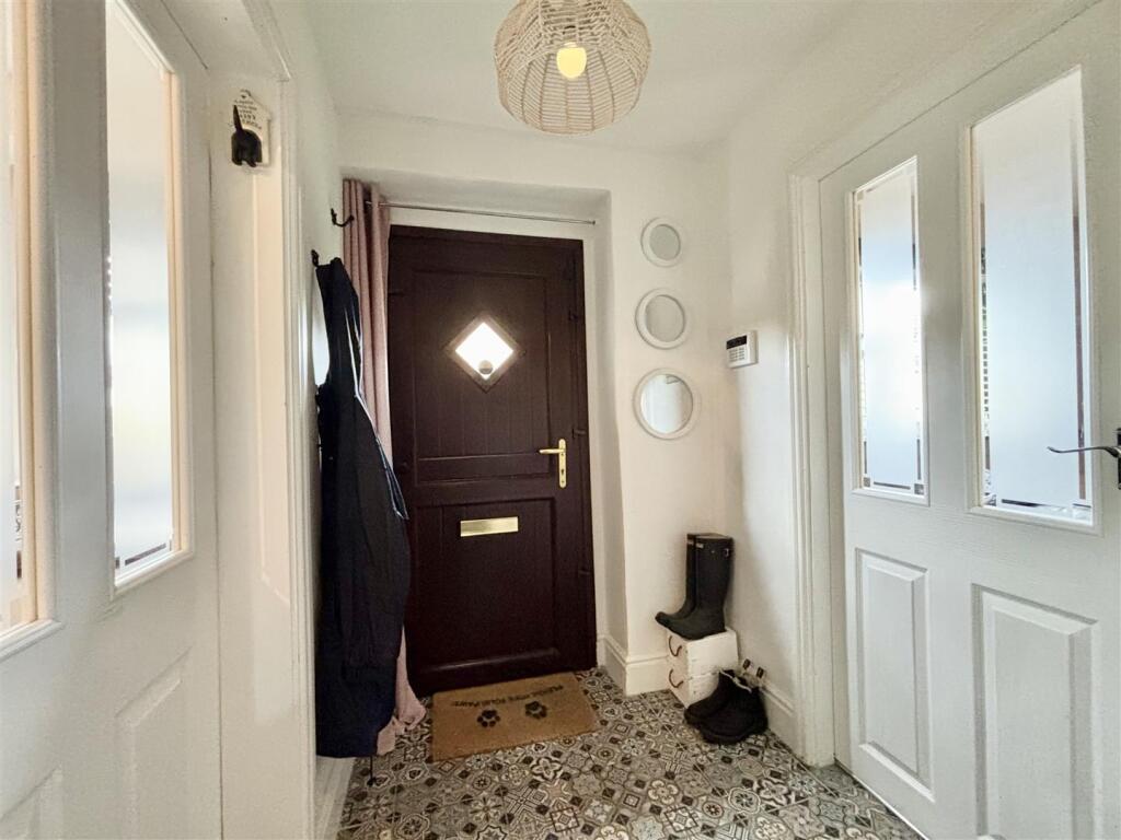 Additional image 4 of Back Field, Thornton