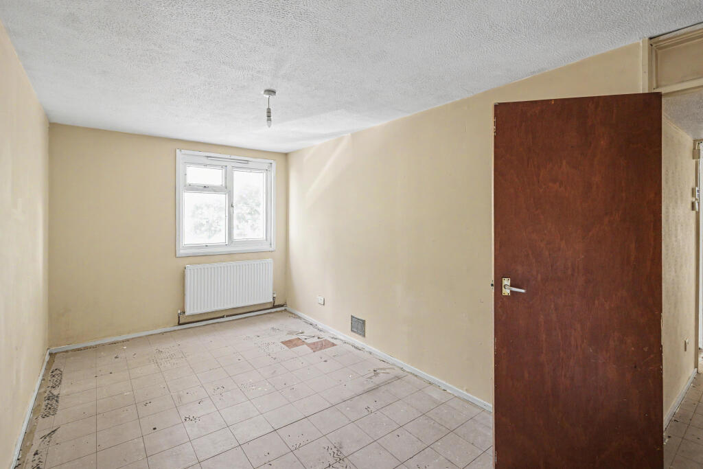 Apartment in Bradford, Trident - View 5