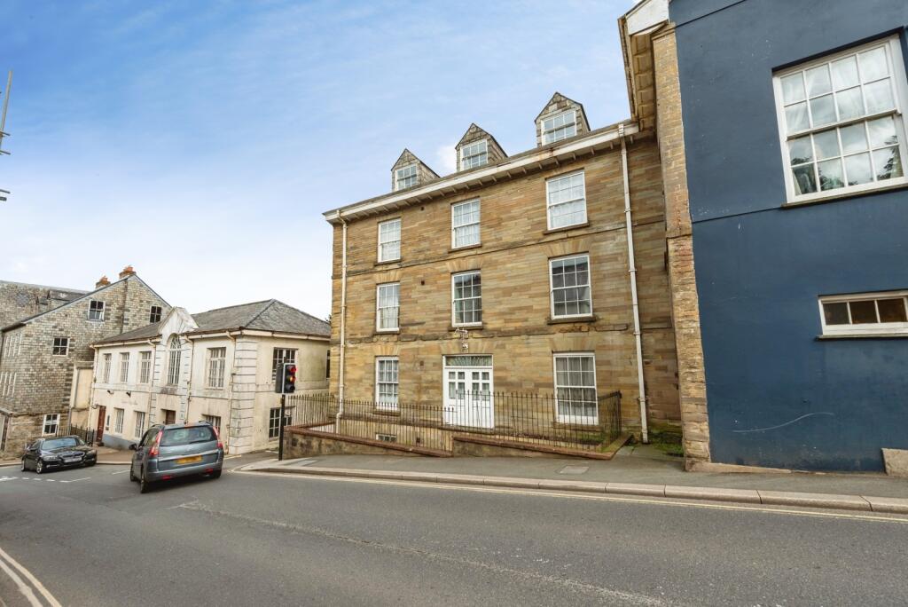 Apartment in Plymouth, Camelford