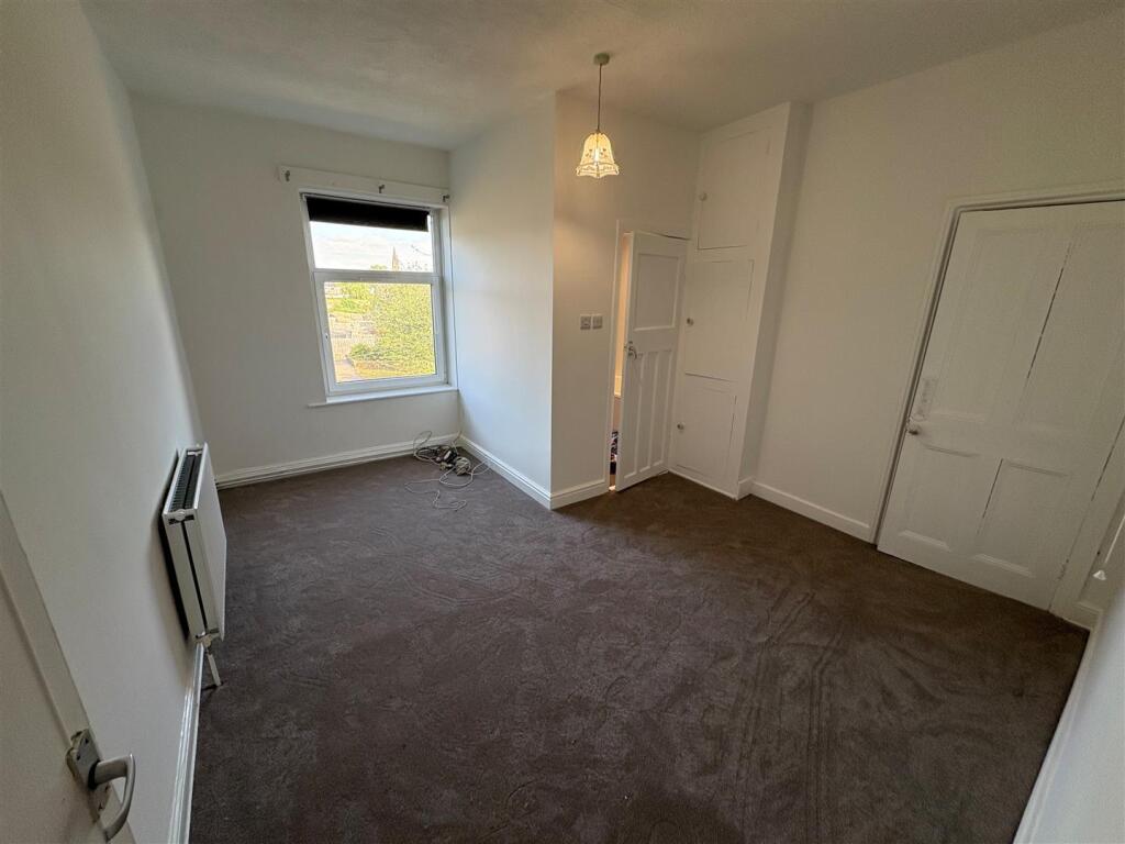House in Bradford, Little Horton, Wibsey - More