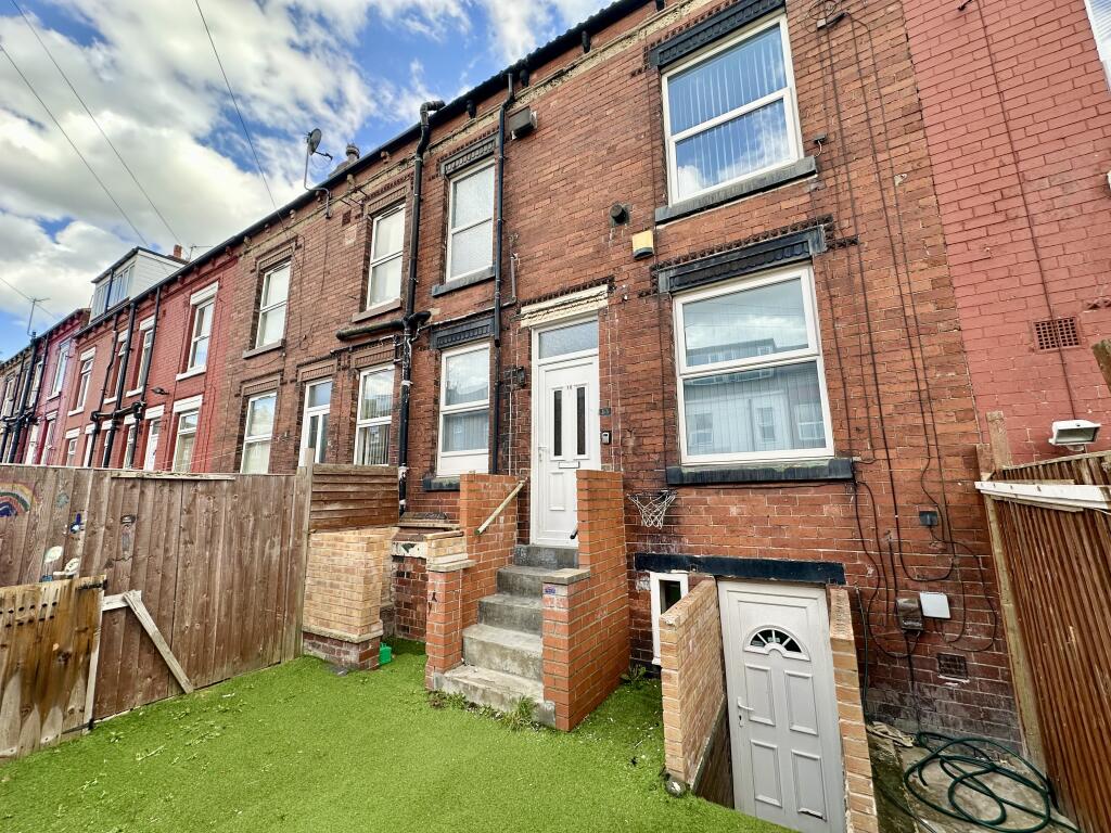 Main image of property: Clifton Avenue, LEEDS