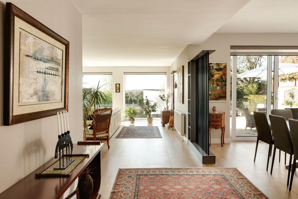 House in Bristol, Stoke Bishop - View 5