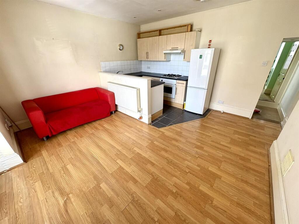 Netley Terrace, Southsea - View 5