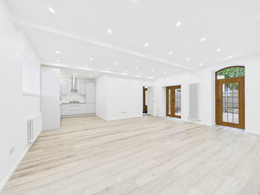 House in Torquay, Ellacombe - View 3