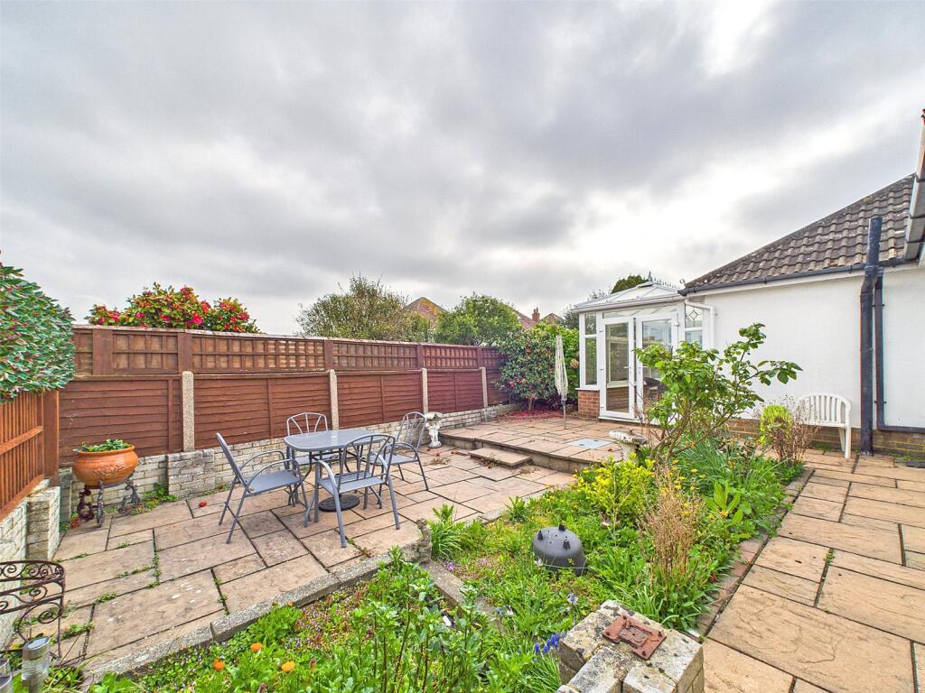 Malcomb Close, Bournemouth, Dorset, BH6 photo 5