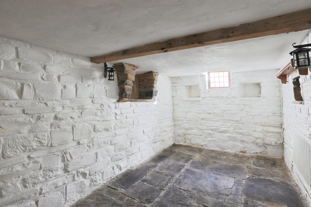 Additional image 11 of High Street, Broom, Alcester