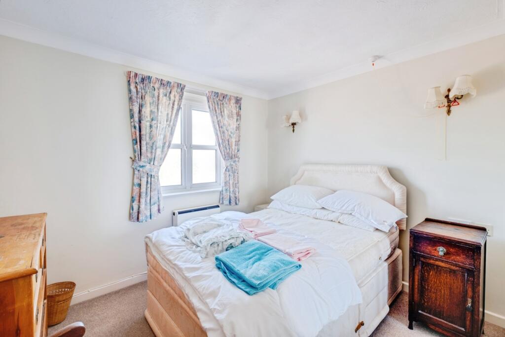 Apartment in Bournemouth - View 5