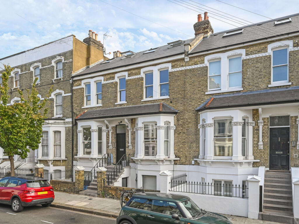 Apartment in London - View 4