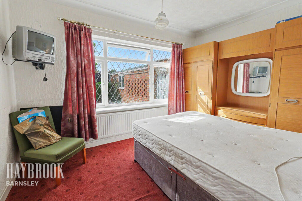 Schofield Drive, Darfield photo 5