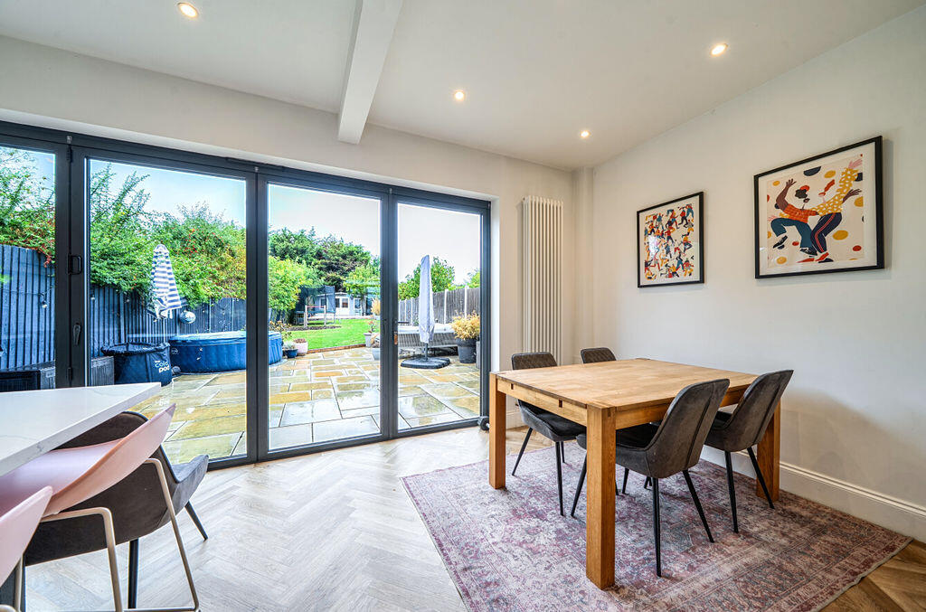 House in Dartford - View 4
