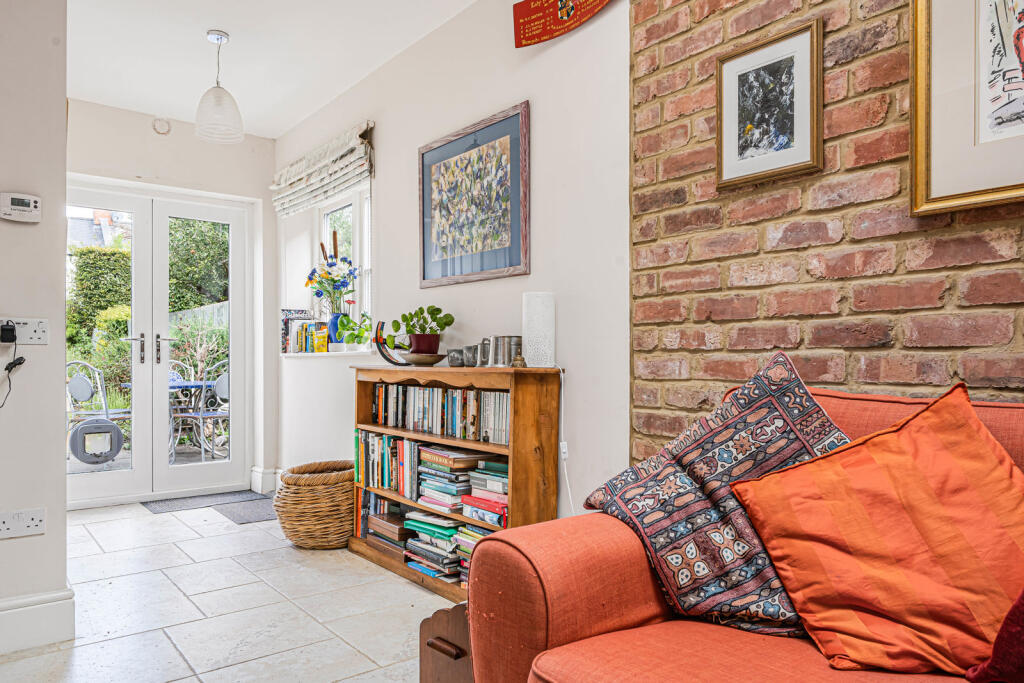 House in Gloucester - More