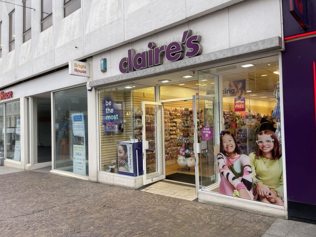 Main image of property: Sandgate Road, Folkestone, CT20