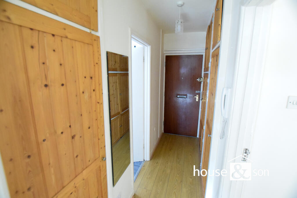 Apartment in Bournemouth - View 5