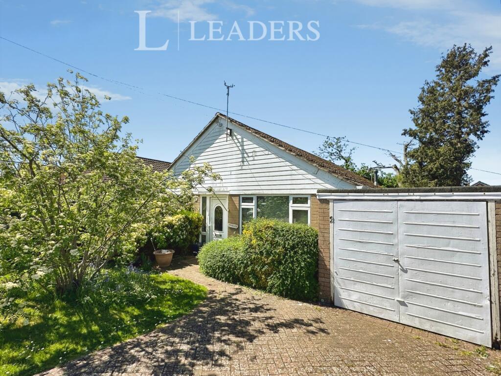 Main image of property: Bridefield Close, Waterlooville, Hampshire