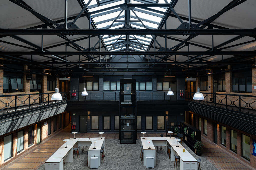 The Lounge