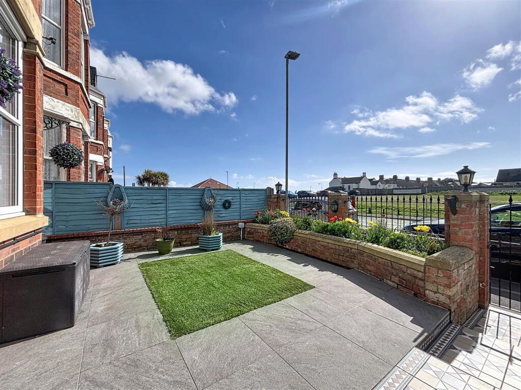 Eastgate, Hornsea - View 2