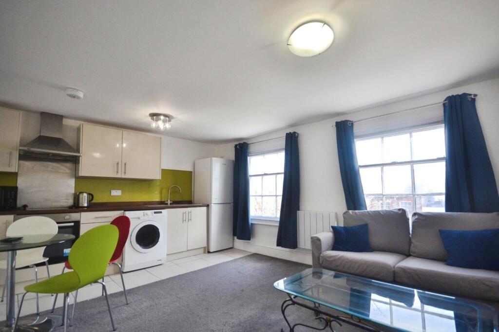 Main image of property: London Street, Reading