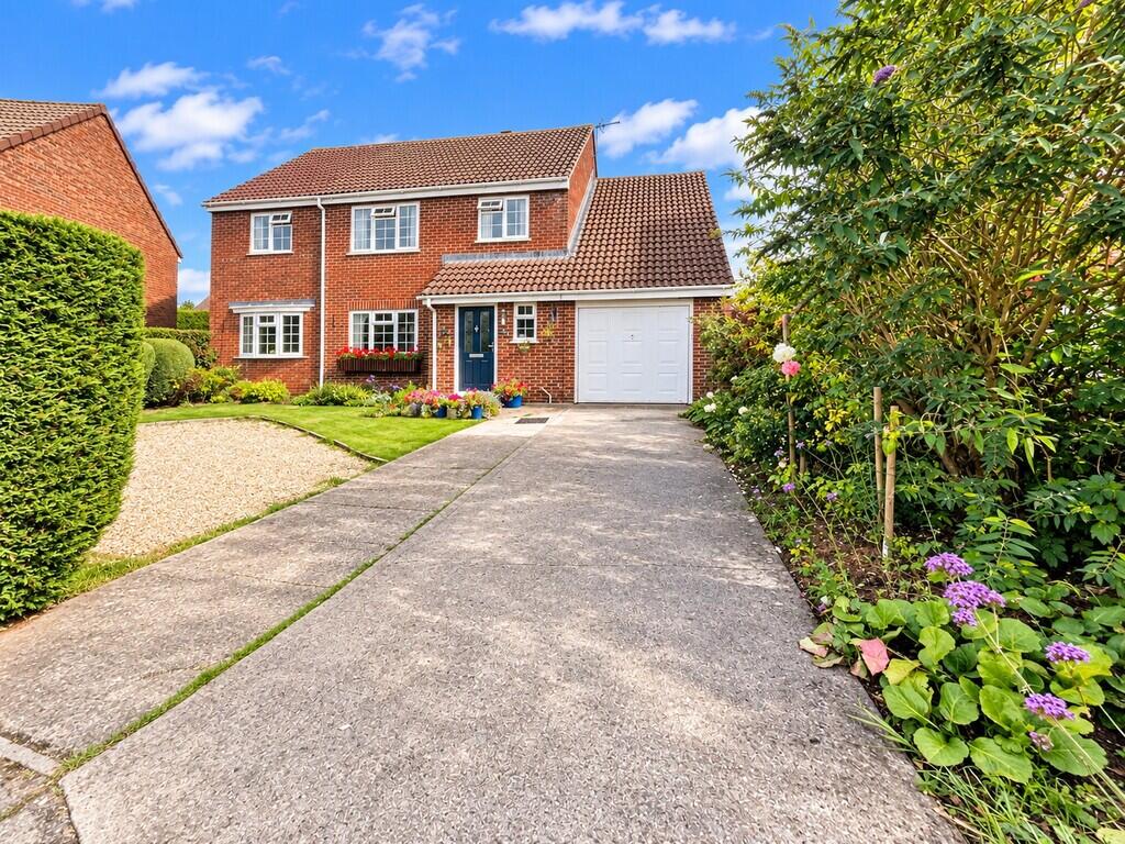 Main image of property: Cornwall Crescent, Yate