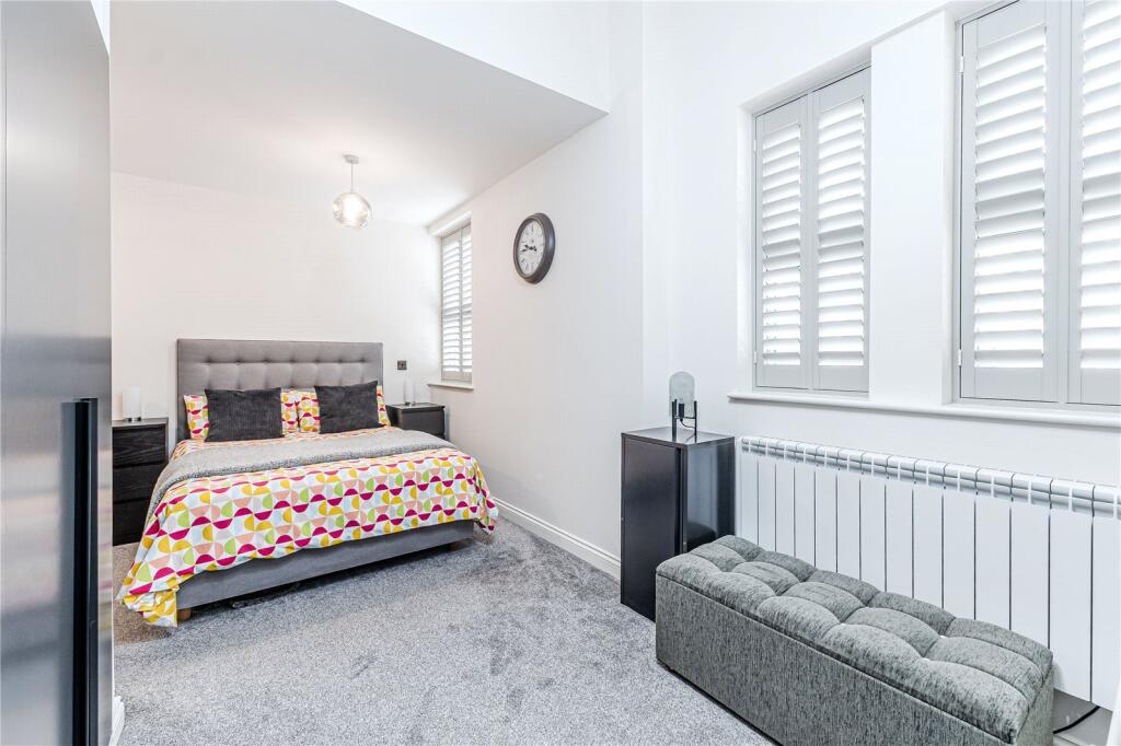 Apartment in Leeds - More