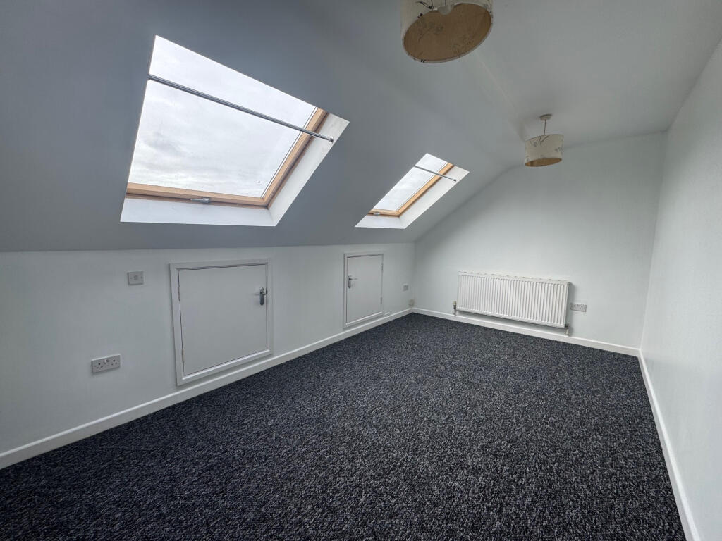Main image of property: Compact 1 Bed, Green Lane, Dagenham, RM8