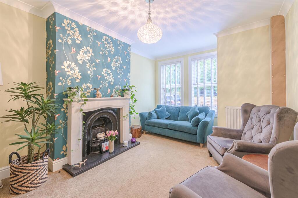 House in Leicester - More