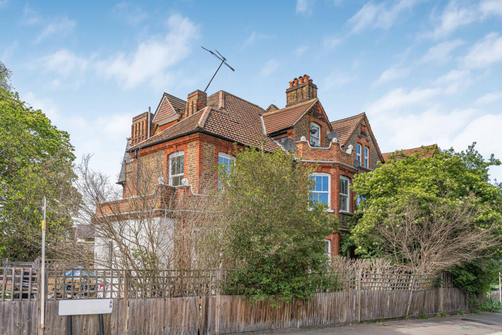Main image of property: Thornton Avenue, London, SW2