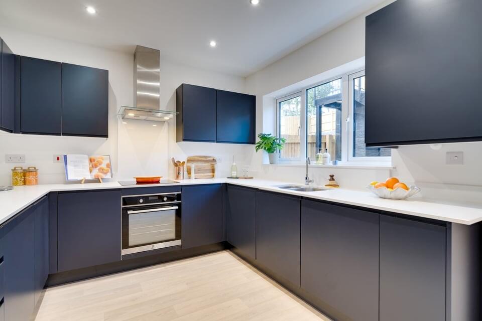 Main image of property: Swan Park,
Exeter Road,
Dawlish,
Devon,
EX7 0SB