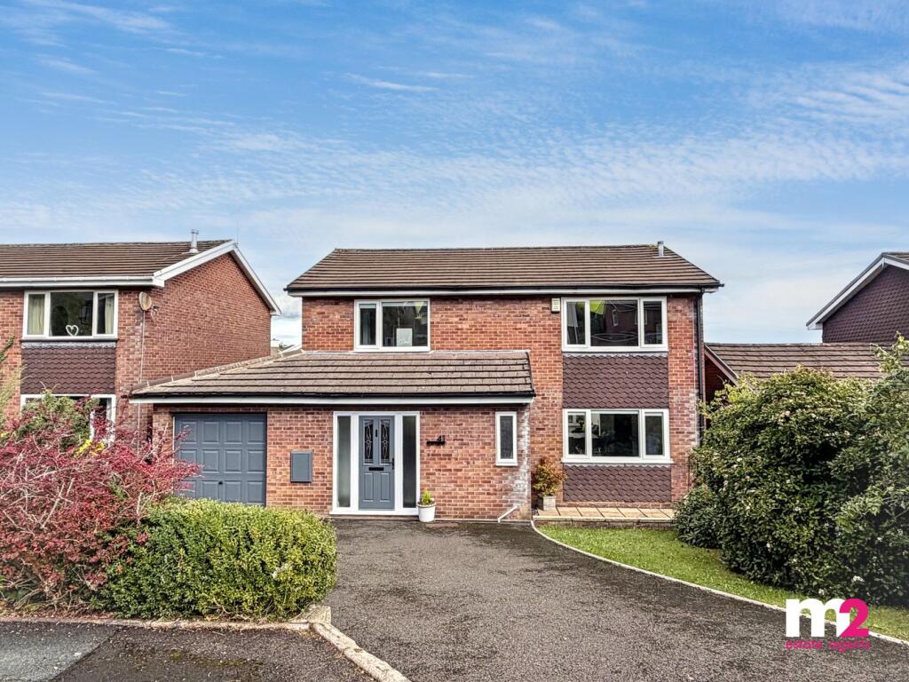 House in Llanellen, Llanfoist Fawr - View 2