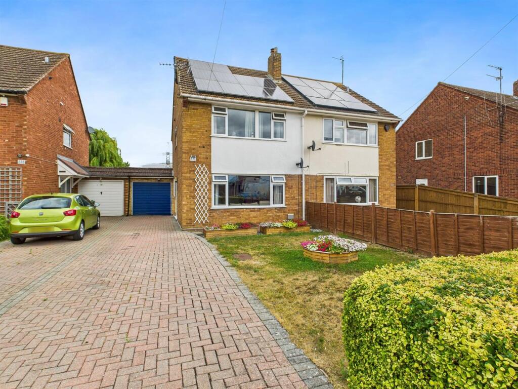 Main image of property: Park Avenue, Longlevens, Gloucester