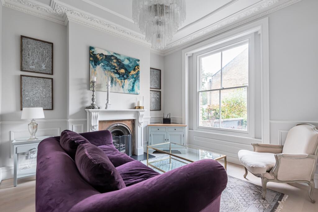 House in London, Cooper's Estate, Old Kent Road - View 2