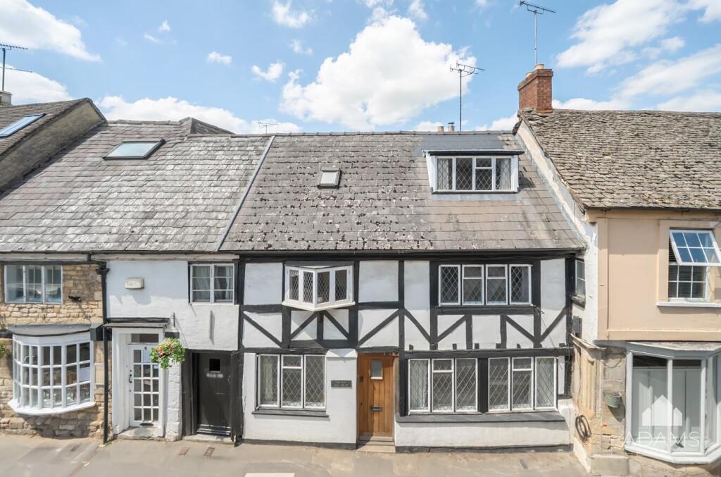 3-bed house on Hailes Street, Winchcombe, Cheltenham, £390,000