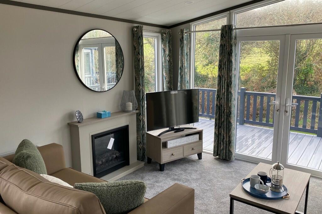 Mawgan Porth, Cornwall, TR8 4BQ photo 4