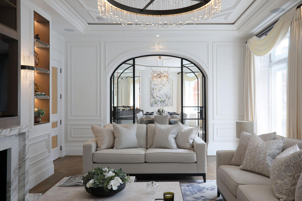 Main image of property: 124 Knightsbridge, Knightsbridge, SW1X