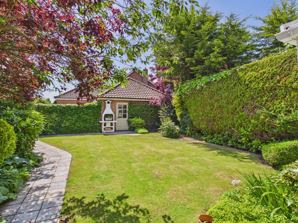 Main image of property: Manor Green, North Frodingham, Driffield, East Riding of Yorkshire, YO25 8JH