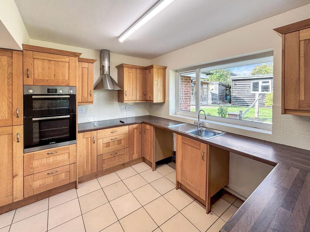 House in Ashford, Woodchurch - View 4