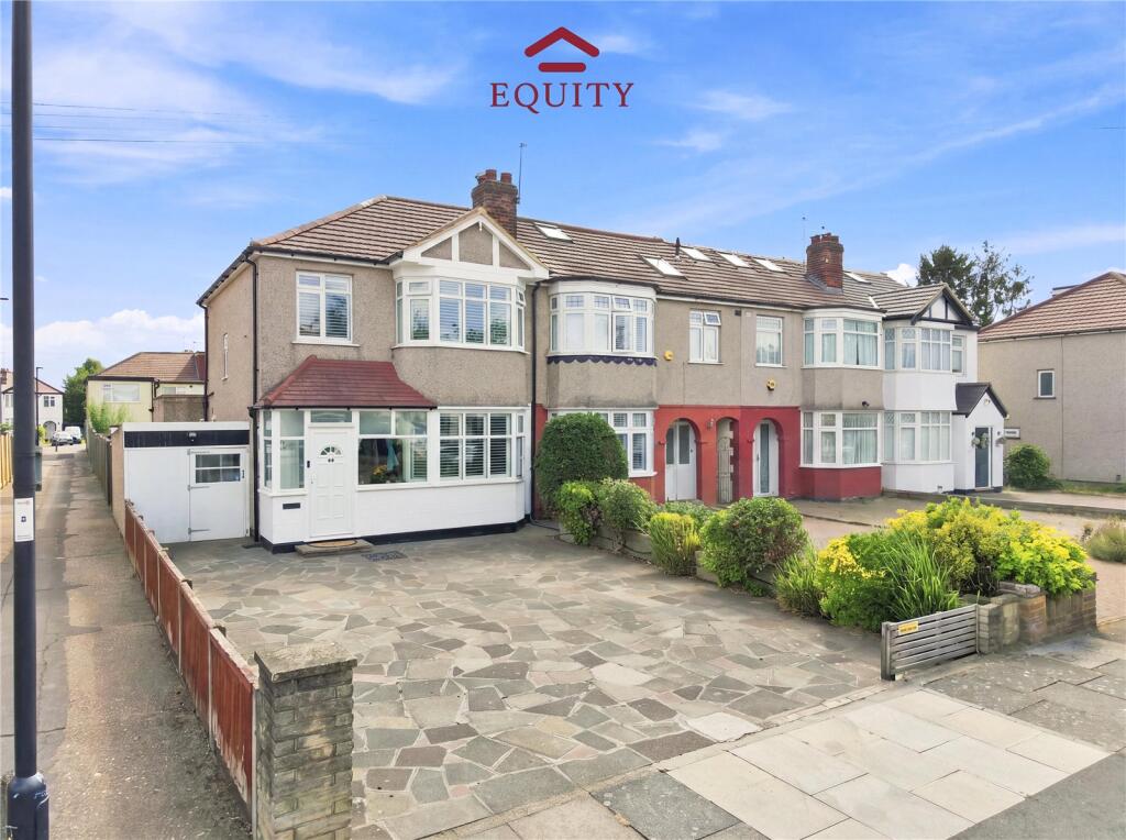 Main image of property: Buckingham Close, Enfield, EN1